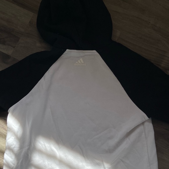 Black and White Adidas Short Sleeve Hoodie - Picture 4 of 5